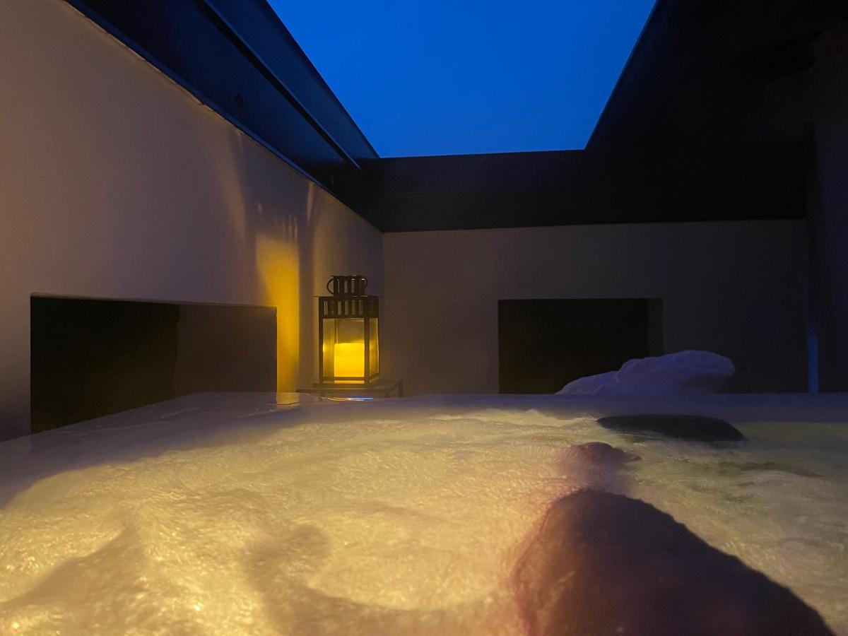 Dimora Di Charme Rooms & Apartments 佩斯基耶拉德加达 外观 照片