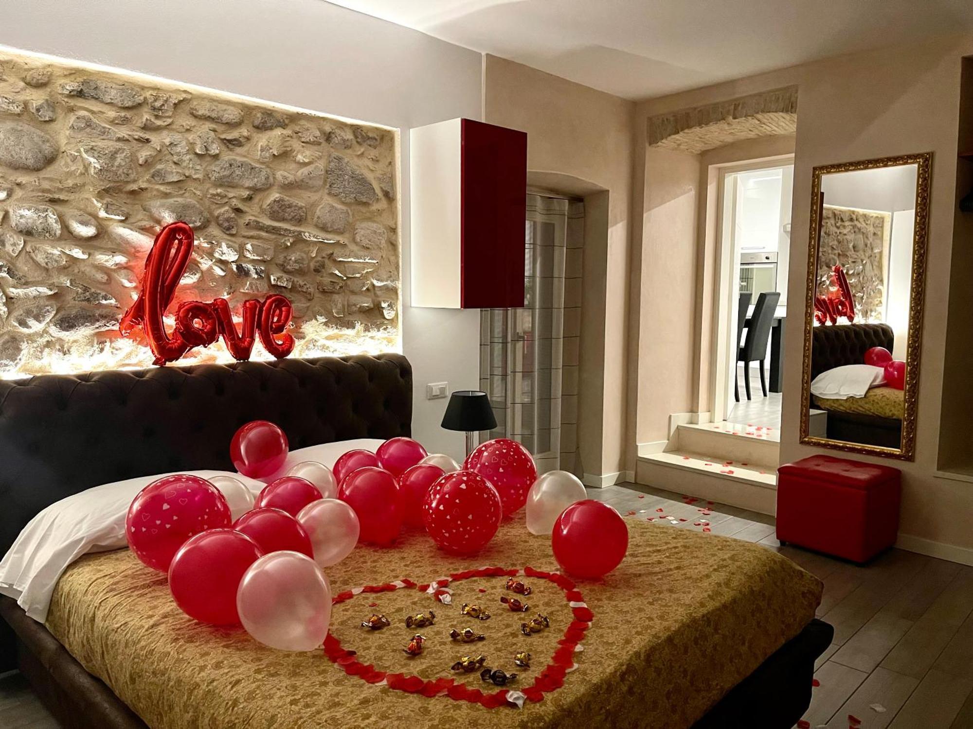 Dimora Di Charme Rooms & Apartments 佩斯基耶拉德加达 外观 照片