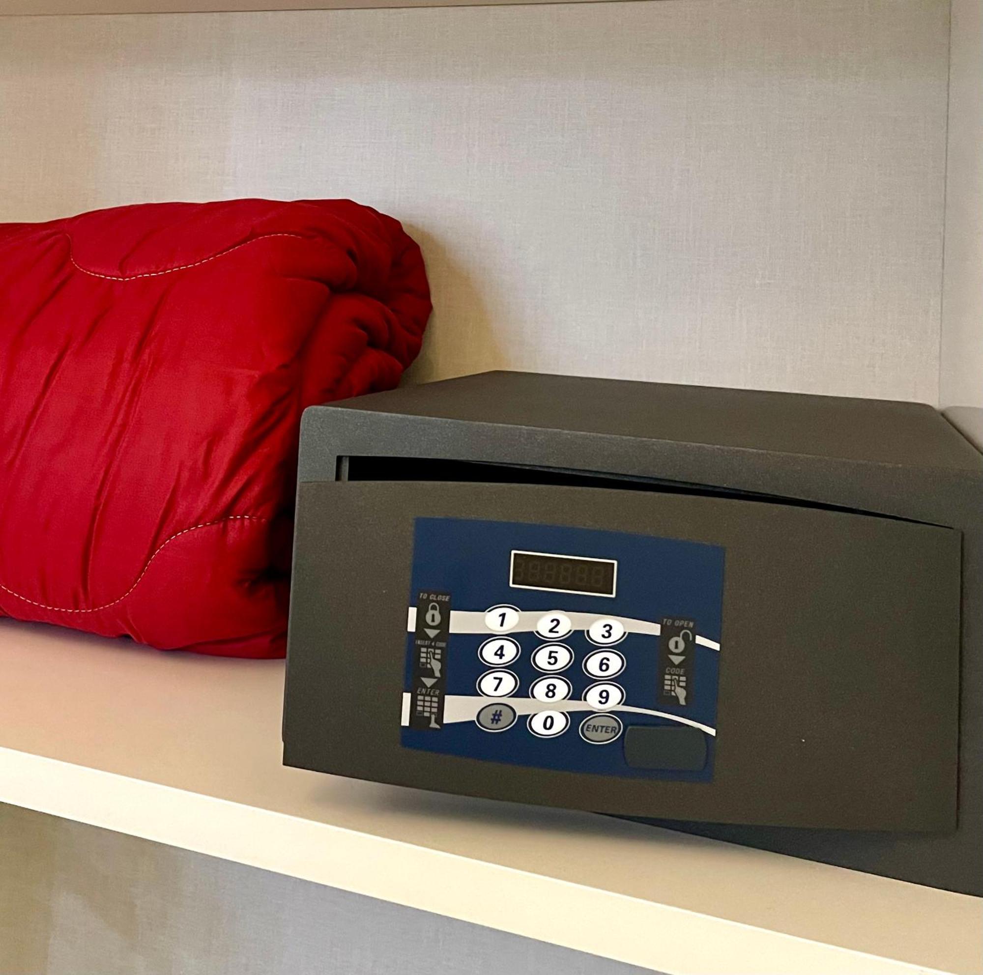 Dimora Di Charme Rooms & Apartments 佩斯基耶拉德加达 外观 照片