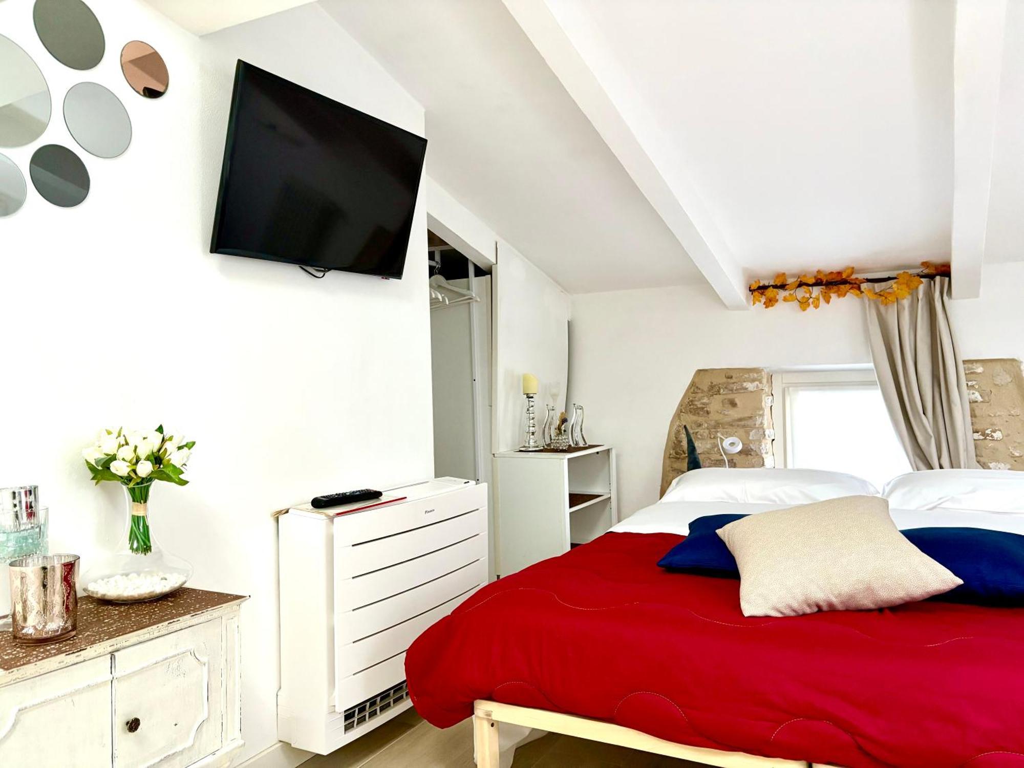 Dimora Di Charme Rooms & Apartments 佩斯基耶拉德加达 外观 照片