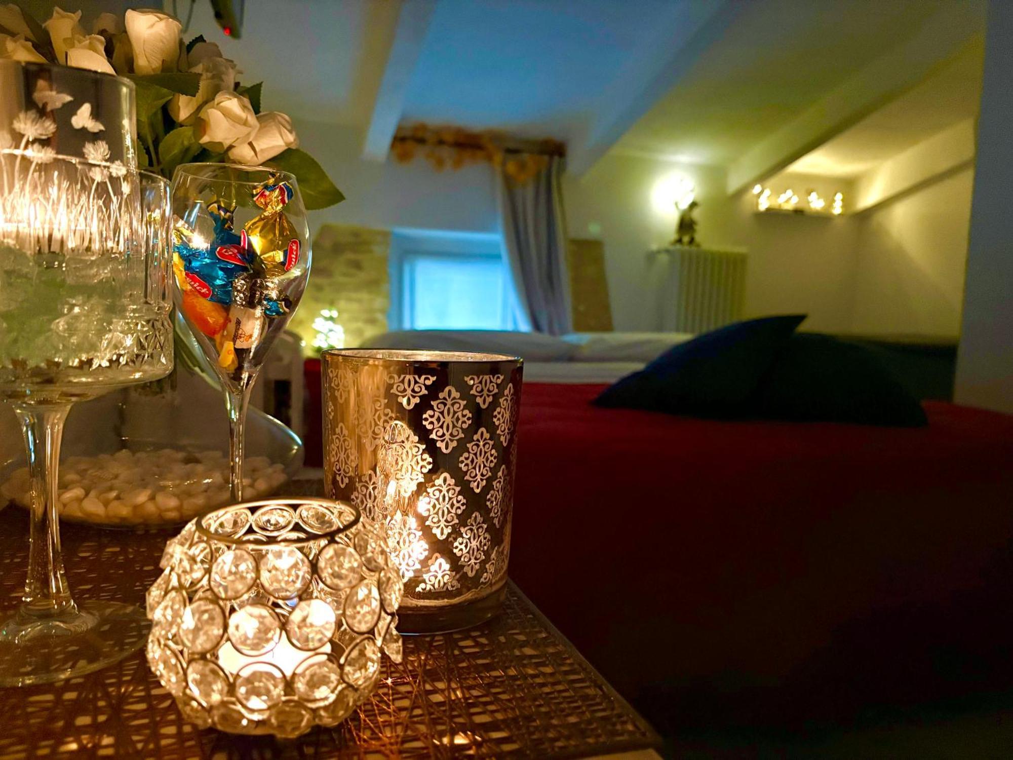 Dimora Di Charme Rooms & Apartments 佩斯基耶拉德加达 外观 照片